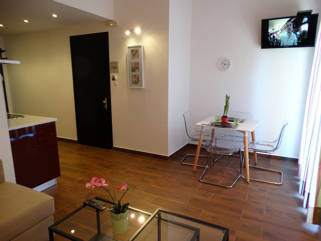 Dassia Beach Pension Rom bilde